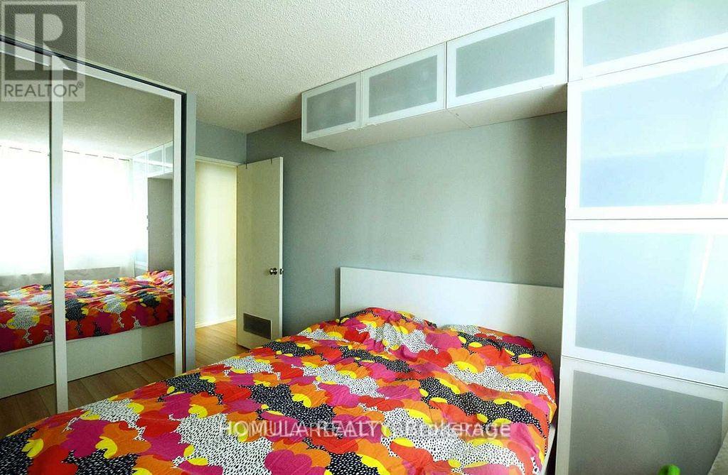 303 - 250 Jarvis Street, Toronto, Ontario  M5B 2L2 - Photo 6 - C12940216