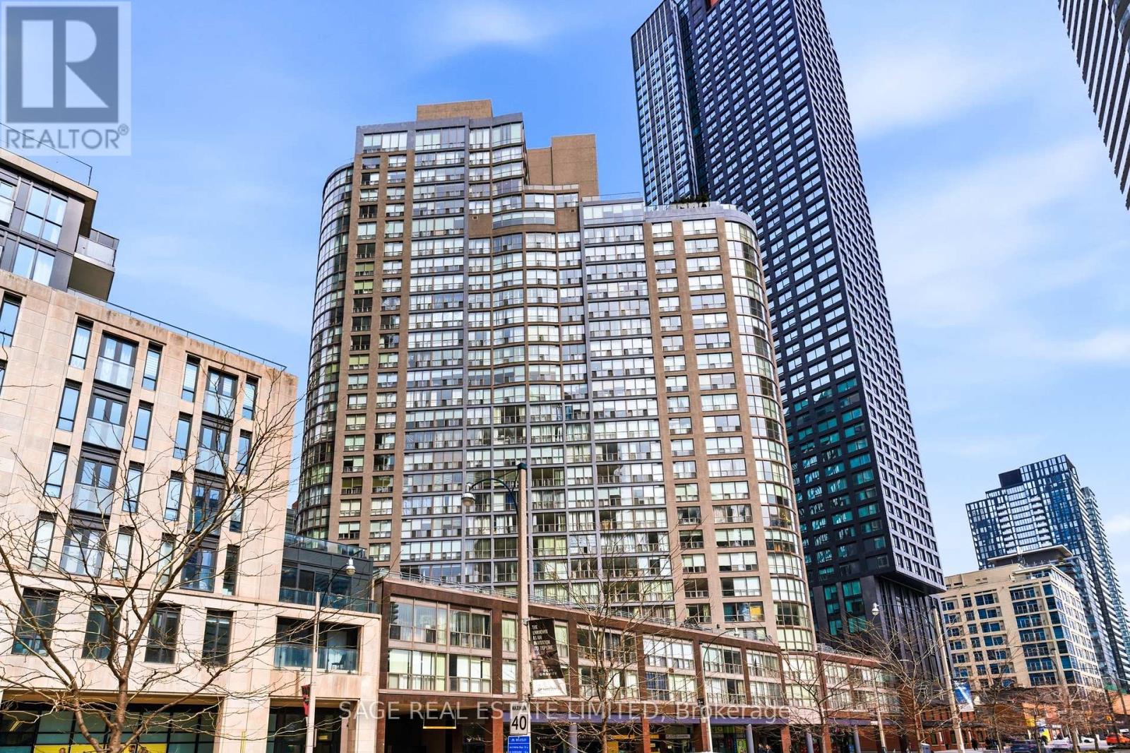 603 - 24 WELLESLEY STREET W, Toronto, Ontario