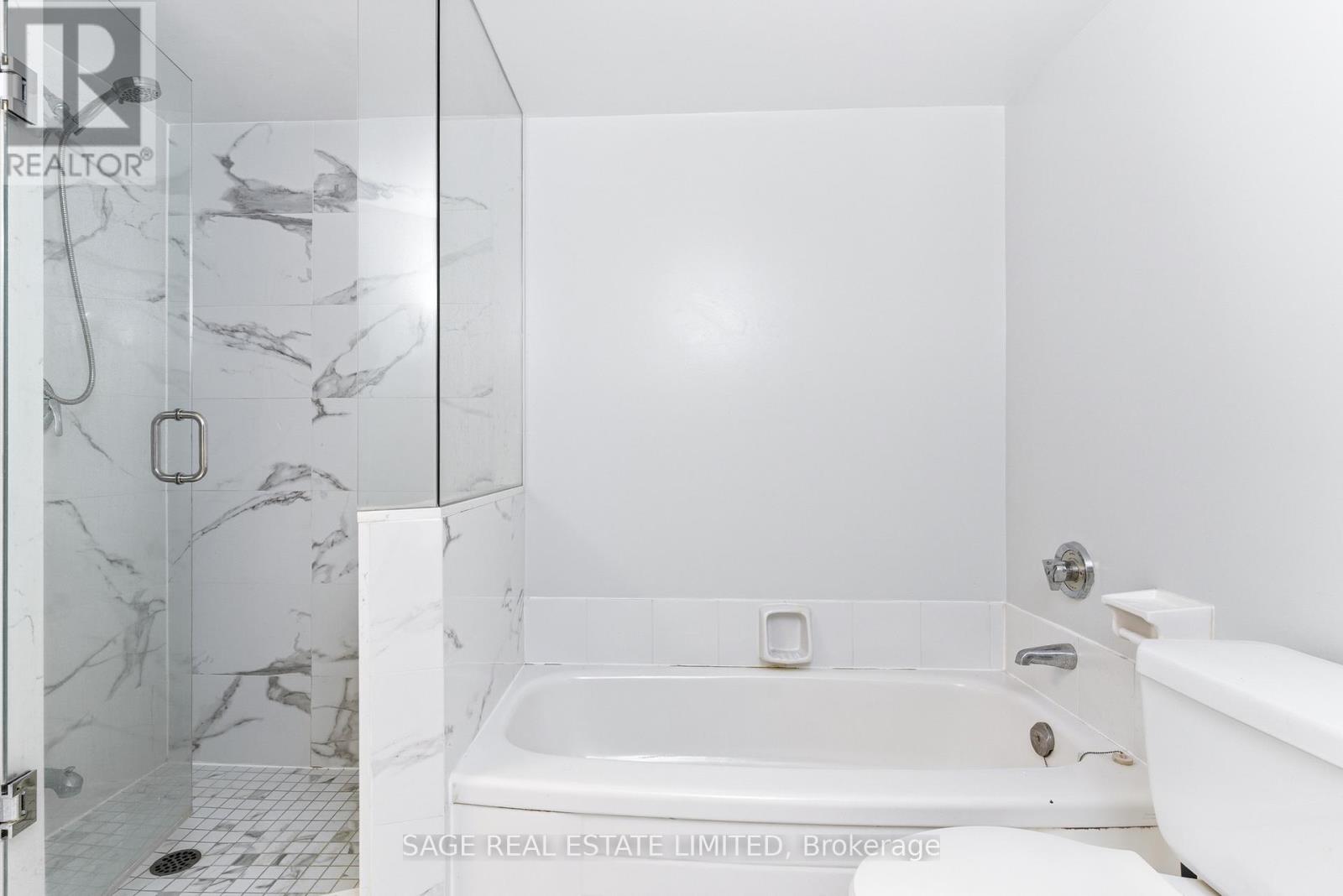 603 - 24 Wellesley Street W, Toronto, Ontario  M4Y 2X6 - Photo 16 - C12940254