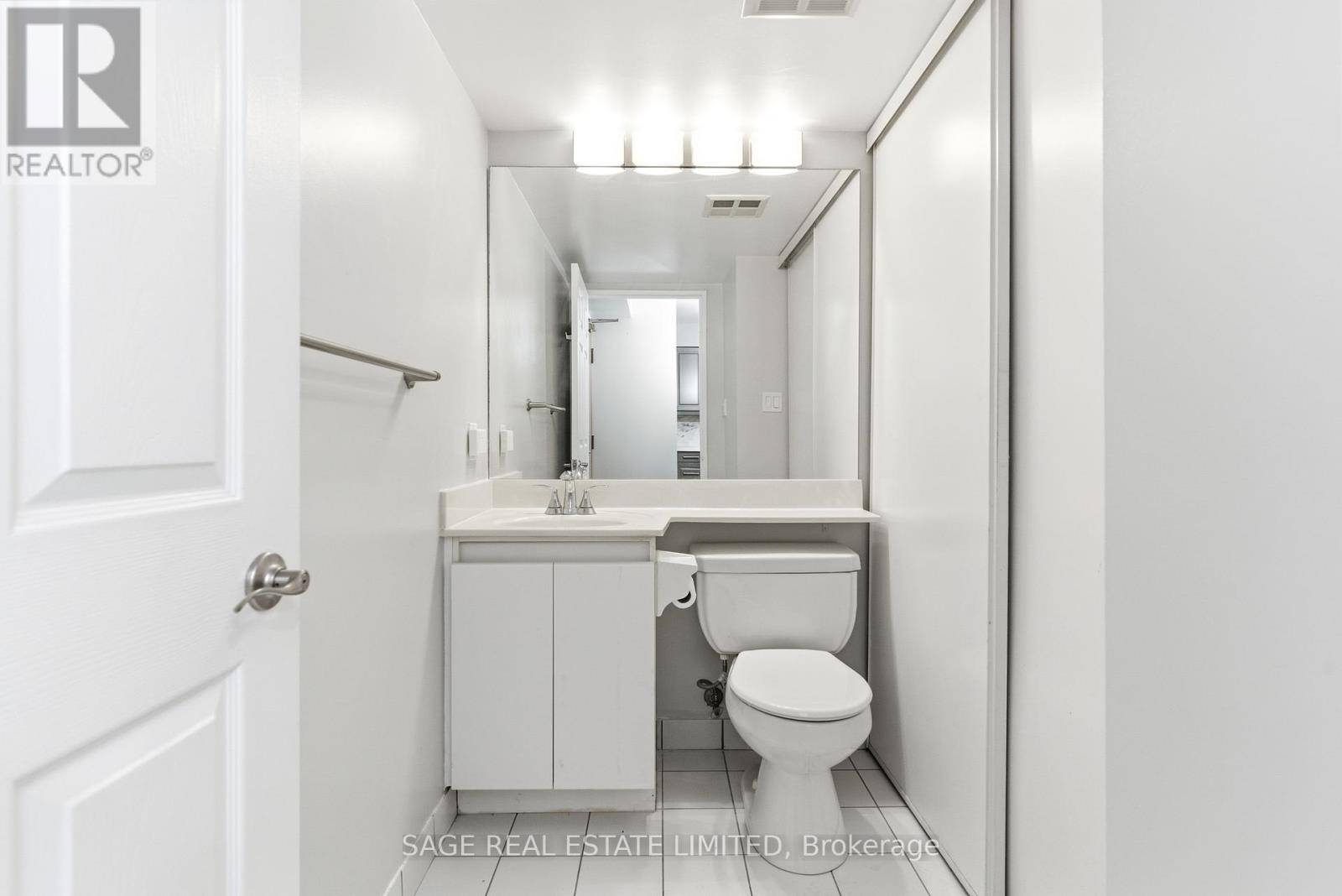 603 - 24 Wellesley Street W, Toronto, Ontario  M4Y 2X6 - Photo 17 - C12940254