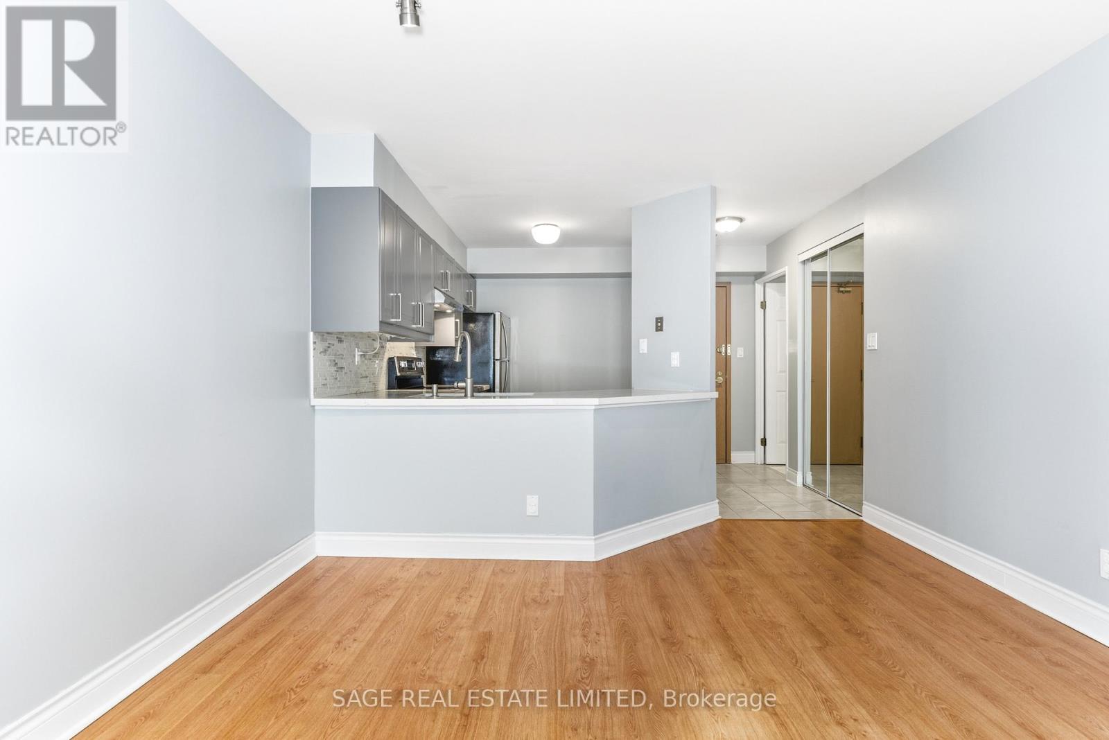 603 - 24 Wellesley Street W, Toronto, Ontario  M4Y 2X6 - Photo 7 - C12940254