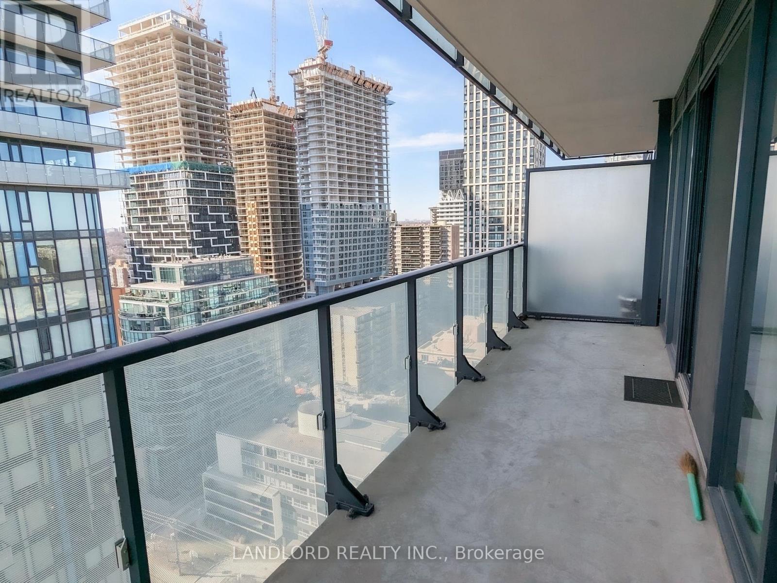 1801 - 185 Roehampton Avenue, Toronto, Ontario  M4P 0C6 - Photo 7 - C12940260