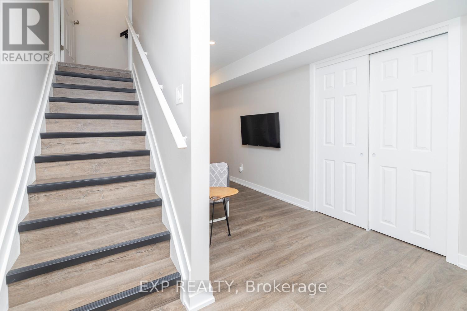 161 Cranesbill Road, Ottawa, Ontario  K2V 0J4 - Photo 16 - X12940200