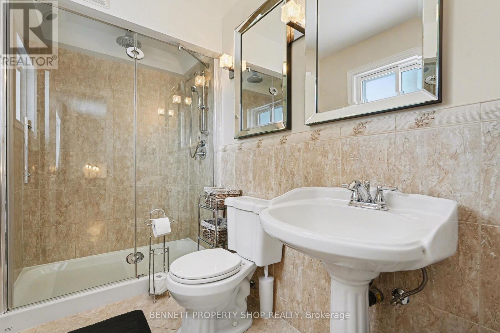 69 Longden Place, Ottawa, Ontario  K2M 1T9 - Photo 11 - X12940218