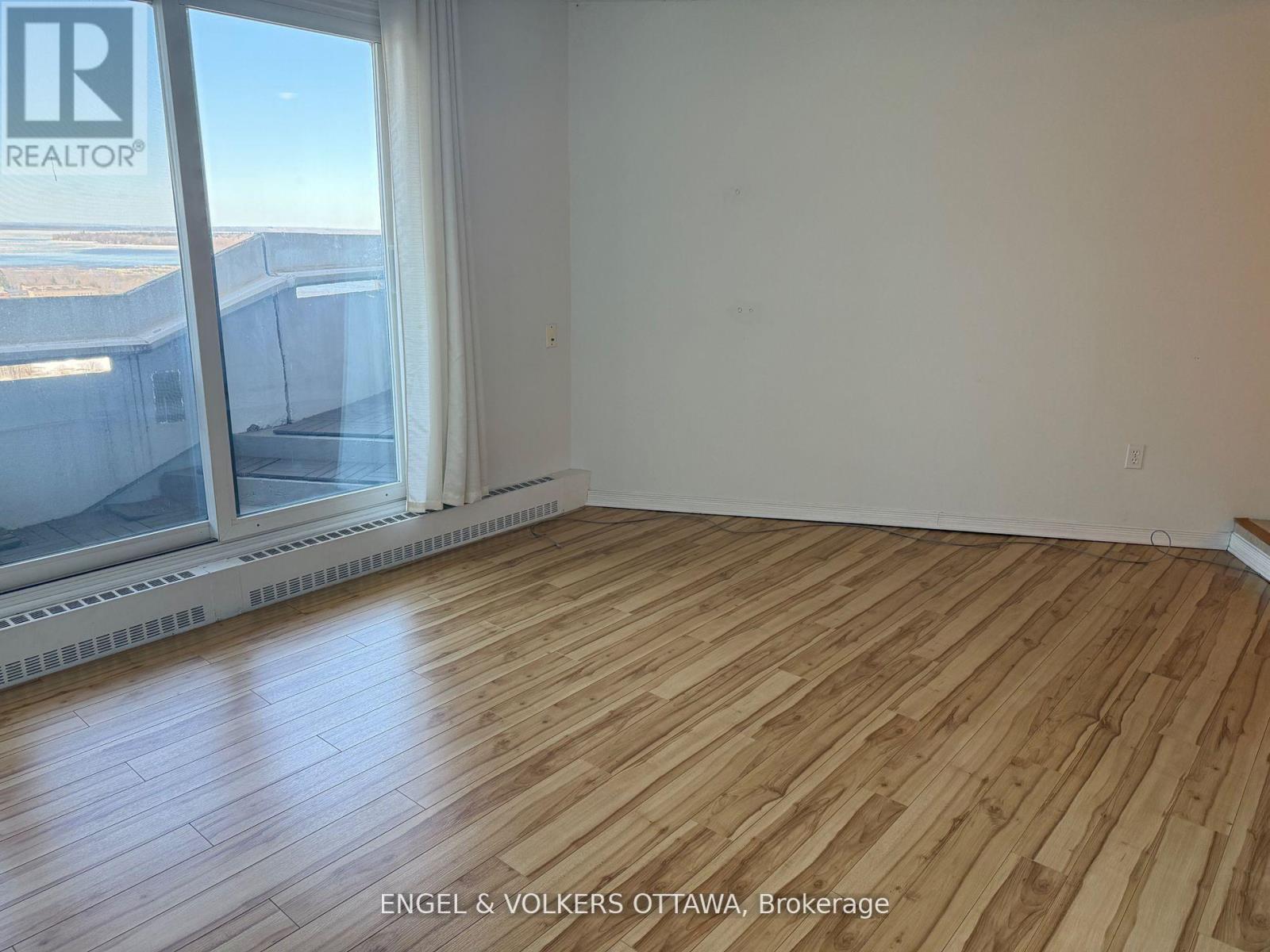 2209 - 1081 Ambleside Drive, Ottawa, Ontario  K2B 8C8 - Photo 11 - X12940262