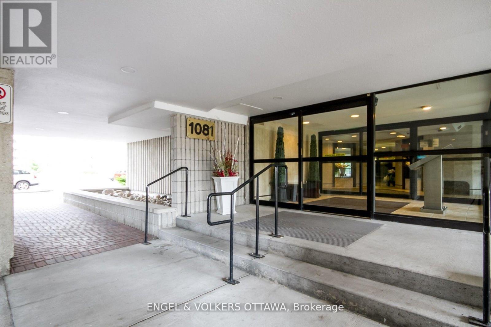 2209 - 1081 Ambleside Drive, Ottawa, Ontario  K2B 8C8 - Photo 3 - X12940262