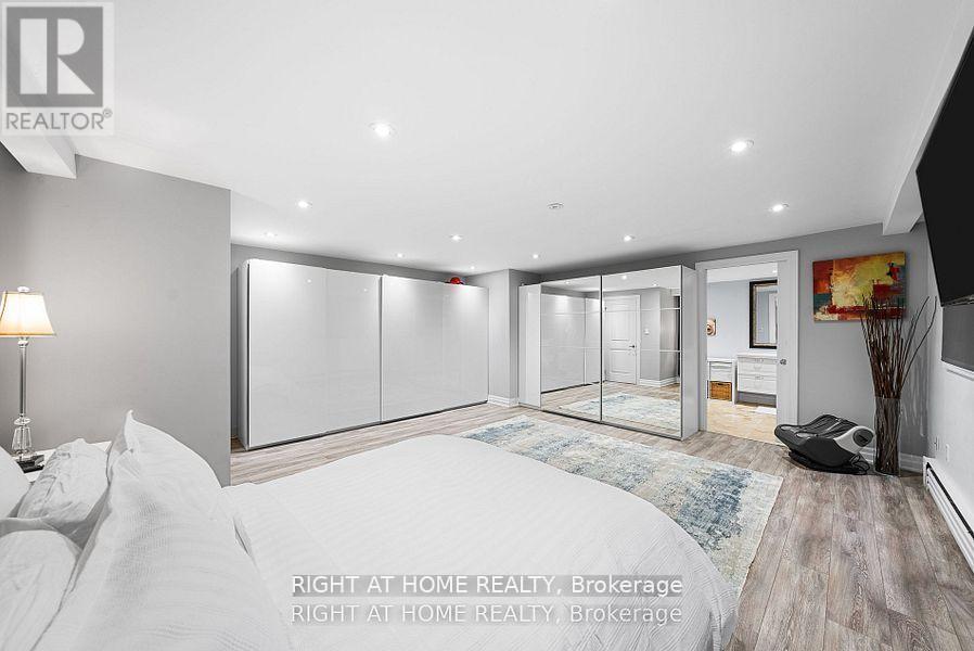 40 Heathview Avenue, Toronto, Ontario  M2K 2C1 - Photo 16 - C12798824