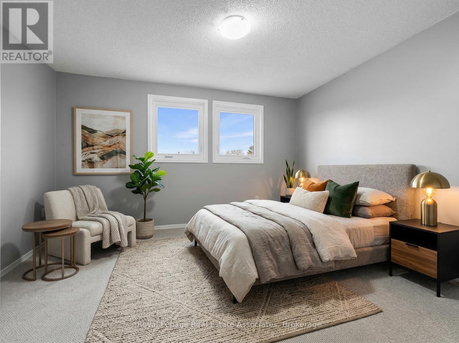 81 Lund Street, Richmond Hill, Ontario  L4C 5V3 - Photo 22 - N12879698