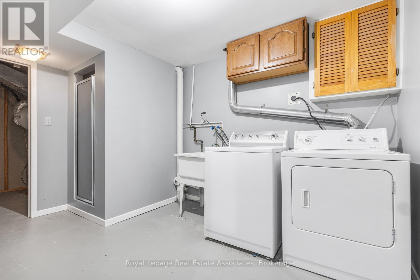 81 Lund Street, Richmond Hill, Ontario  L4C 5V3 - Photo 35 - N12879698