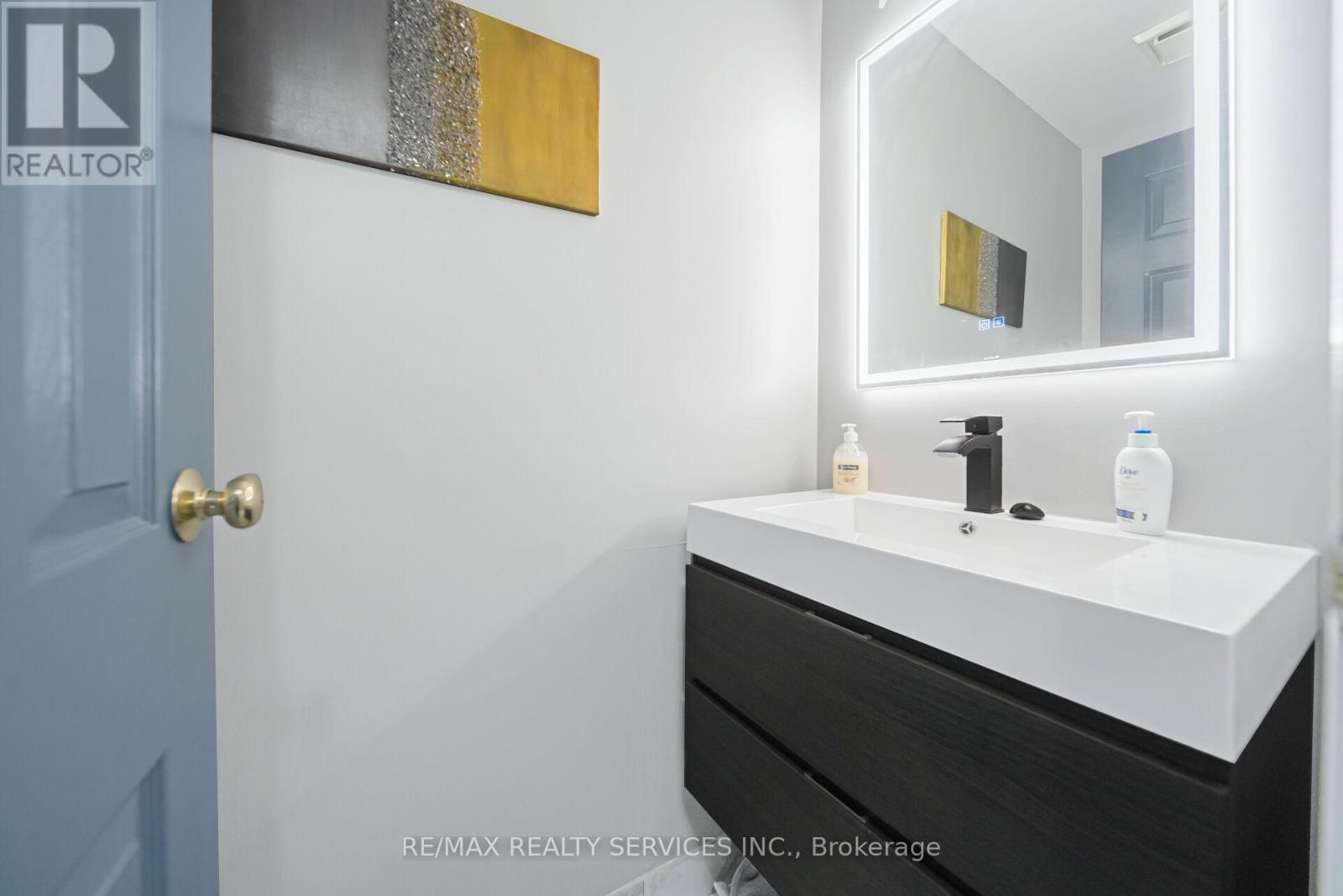 96 Royal Palm Drive, Brampton, Ontario  L6Z 1P7 - Photo 18 - W12934748