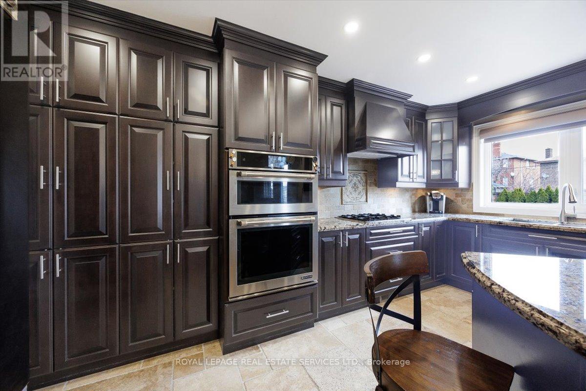 91 Macleod Street, Toronto, Ontario  M6L 2M8 - Photo 19 - W12939706