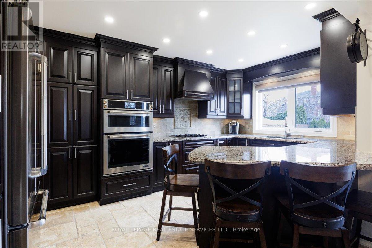 91 Macleod Street, Toronto, Ontario  M6L 2M8 - Photo 16 - W12939706