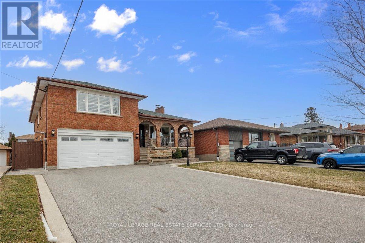 91 Macleod Street, Toronto, Ontario  M6L 2M8 - Photo 6 - W12939706