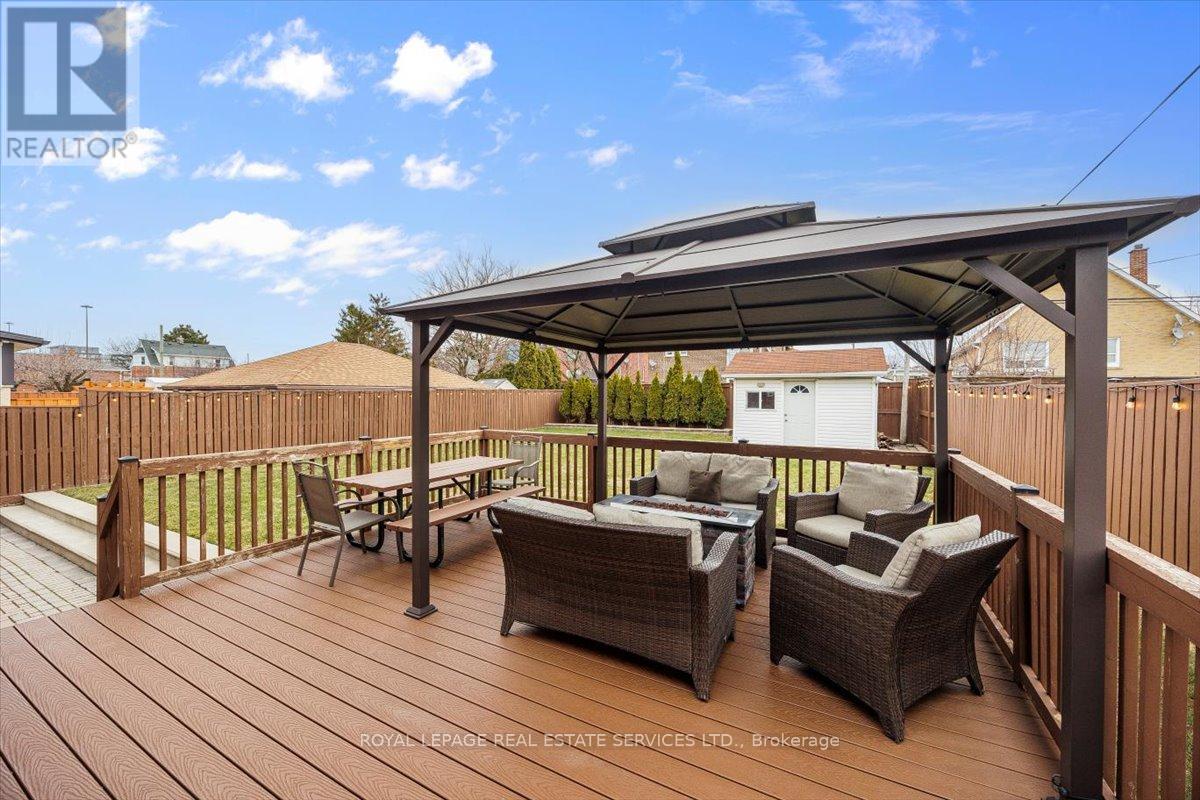 91 Macleod Street, Toronto, Ontario  M6L 2M8 - Photo 35 - W12939706