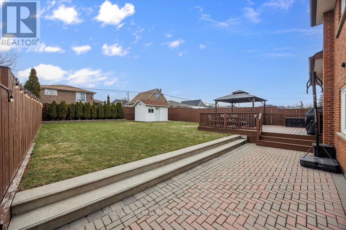 91 Macleod Street, Toronto, Ontario  M6L 2M8 - Photo 39 - W12939706