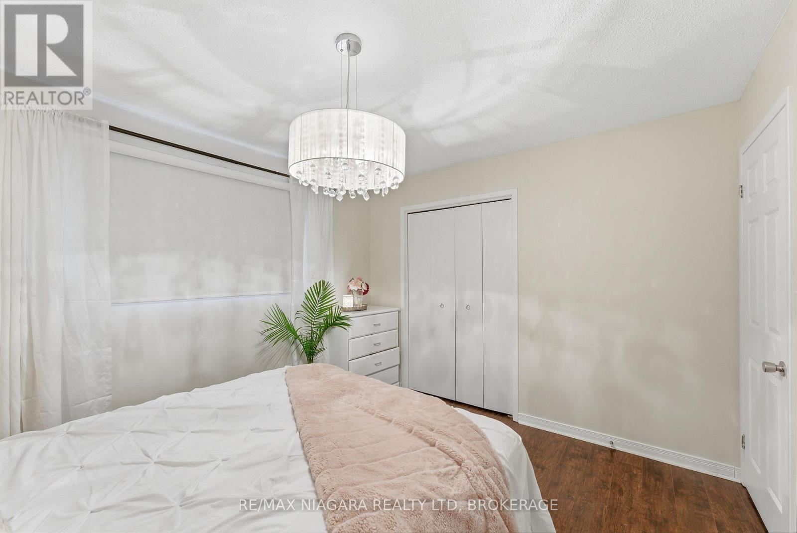 8102 Lamont Avenue, Niagara Falls (Chippawa), Ontario  L2G 6V5 - Photo 16 - X12940196