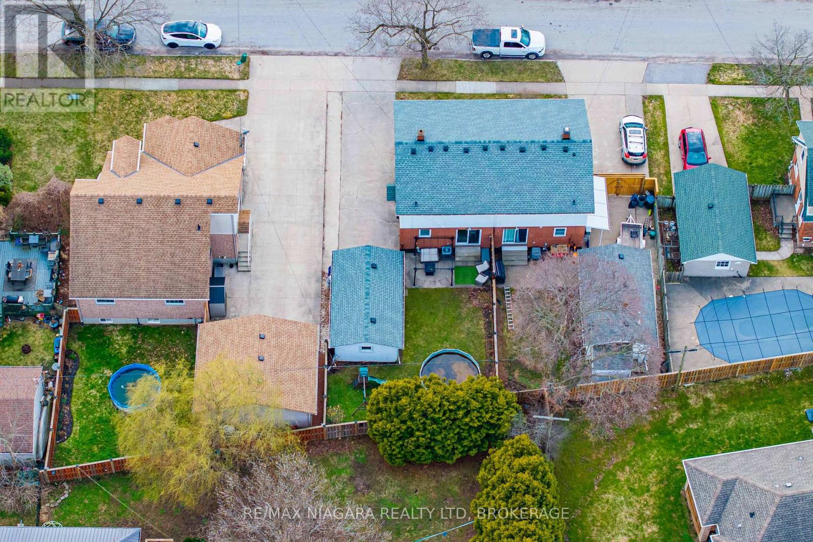 8102 Lamont Avenue, Niagara Falls (Chippawa), Ontario  L2G 6V5 - Photo 35 - X12940196