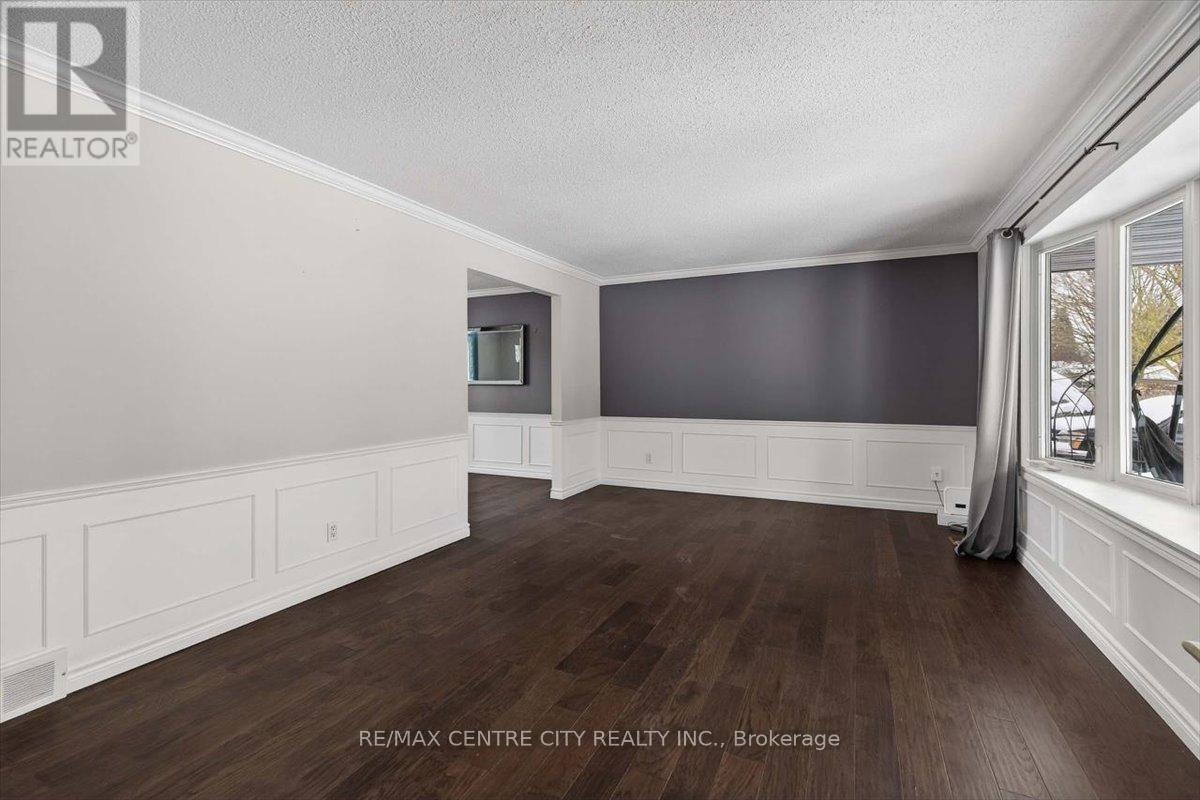 45 Chaucer Road, London South, Ontario  N6K 1V4 - Photo 10 - X12761752