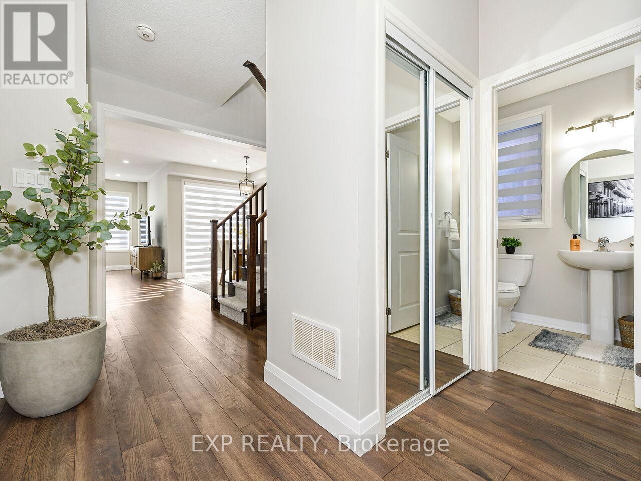 71 Donnan Drive, New Tecumseth, Ontario  L0G 1W0 - Photo 10 - N12940170