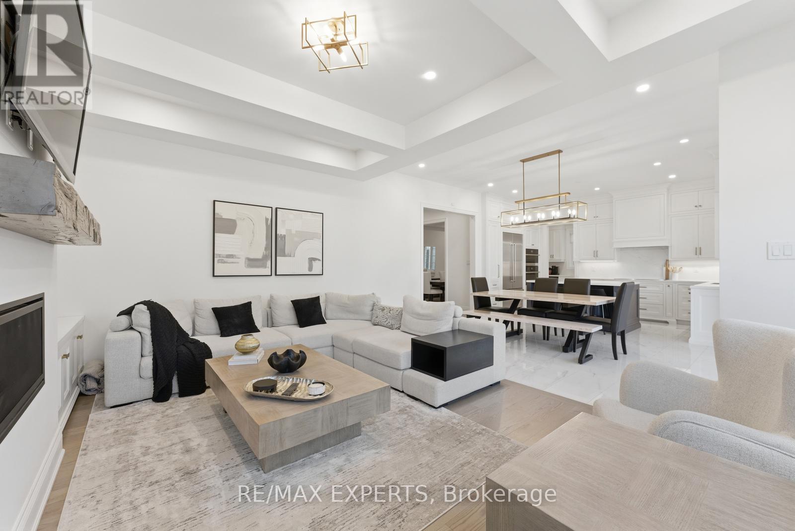 54 Winthrop Crescent, Vaughan (Vellore Village), Ontario  L3L 0E5 - Photo 6 - N12940190