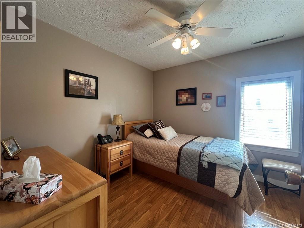 189 Martin Street, Edmundston, New Brunswick  E3V 2N6 - Photo 14 - NB136191