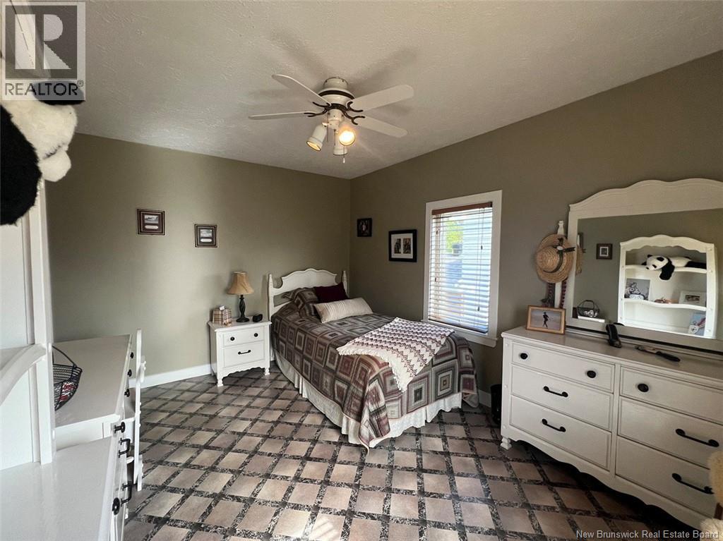 189 Martin Street, Edmundston, New Brunswick  E3V 2N6 - Photo 17 - NB136191