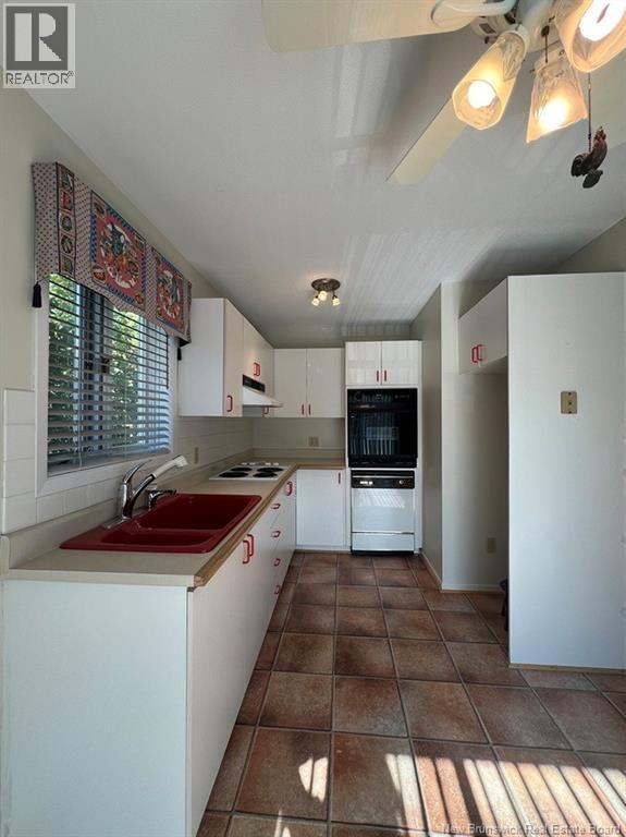 189 Martin Street, Edmundston, New Brunswick  E3V 2N6 - Photo 32 - NB136191