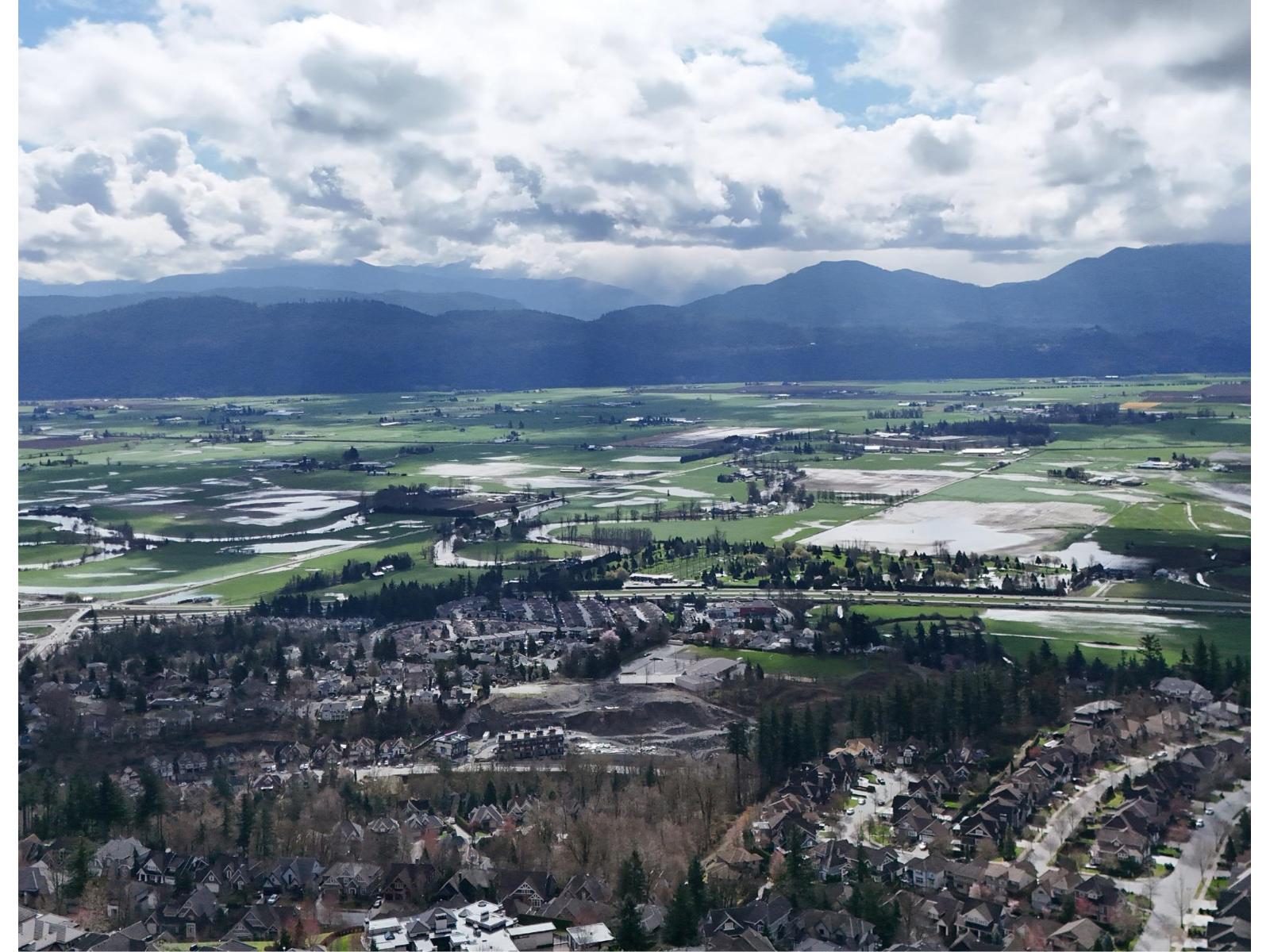 35488 Verado Court, Abbotsford, British Columbia V3G 0C4 - Photo 11 - R3104763