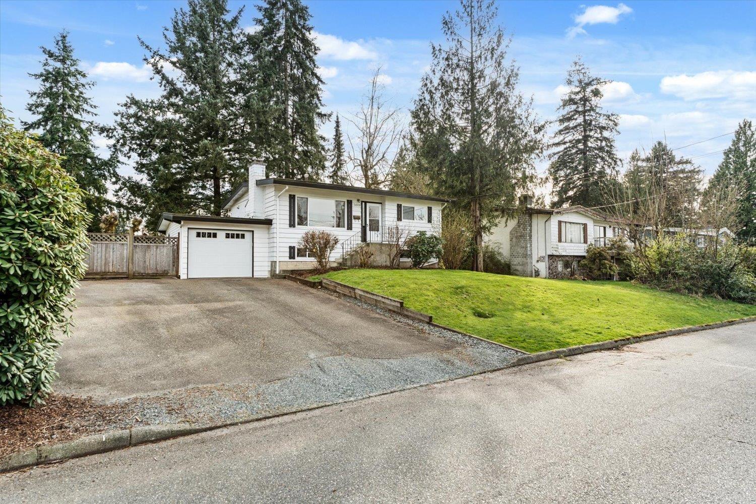 34508 Eton Crescent, Abbotsford, British Columbia  V2S 4W3 - Photo 2 - R3104794