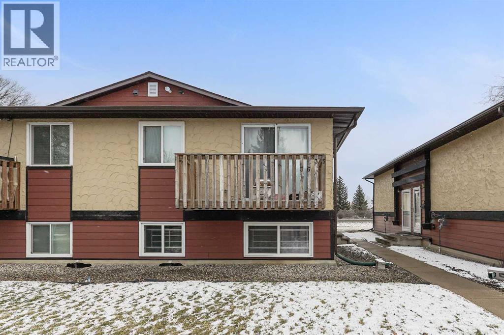 36, 5 Acadia Road W, Lethbridge, Alberta  T1K 3X8 - Photo 1 - A2297628