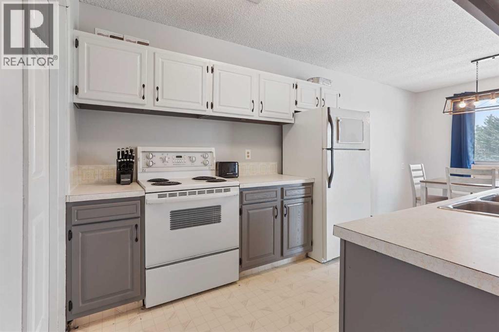 36, 5 Acadia Road W, Lethbridge, Alberta  T1K 3X8 - Photo 10 - A2297628