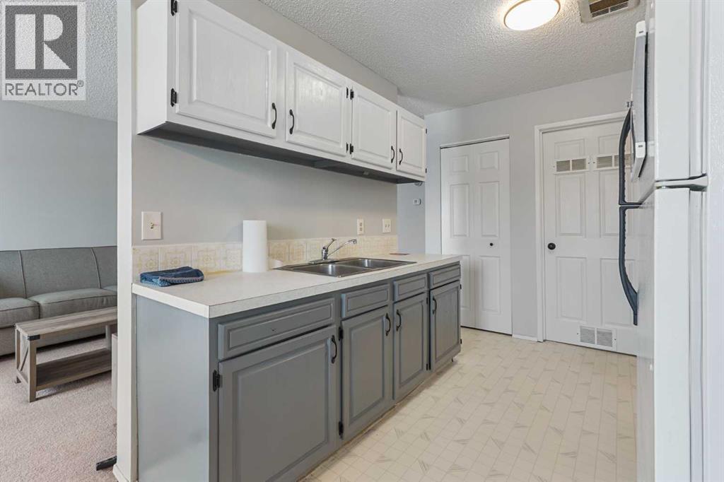 36, 5 Acadia Road W, Lethbridge, Alberta  T1K 3X8 - Photo 9 - A2297628