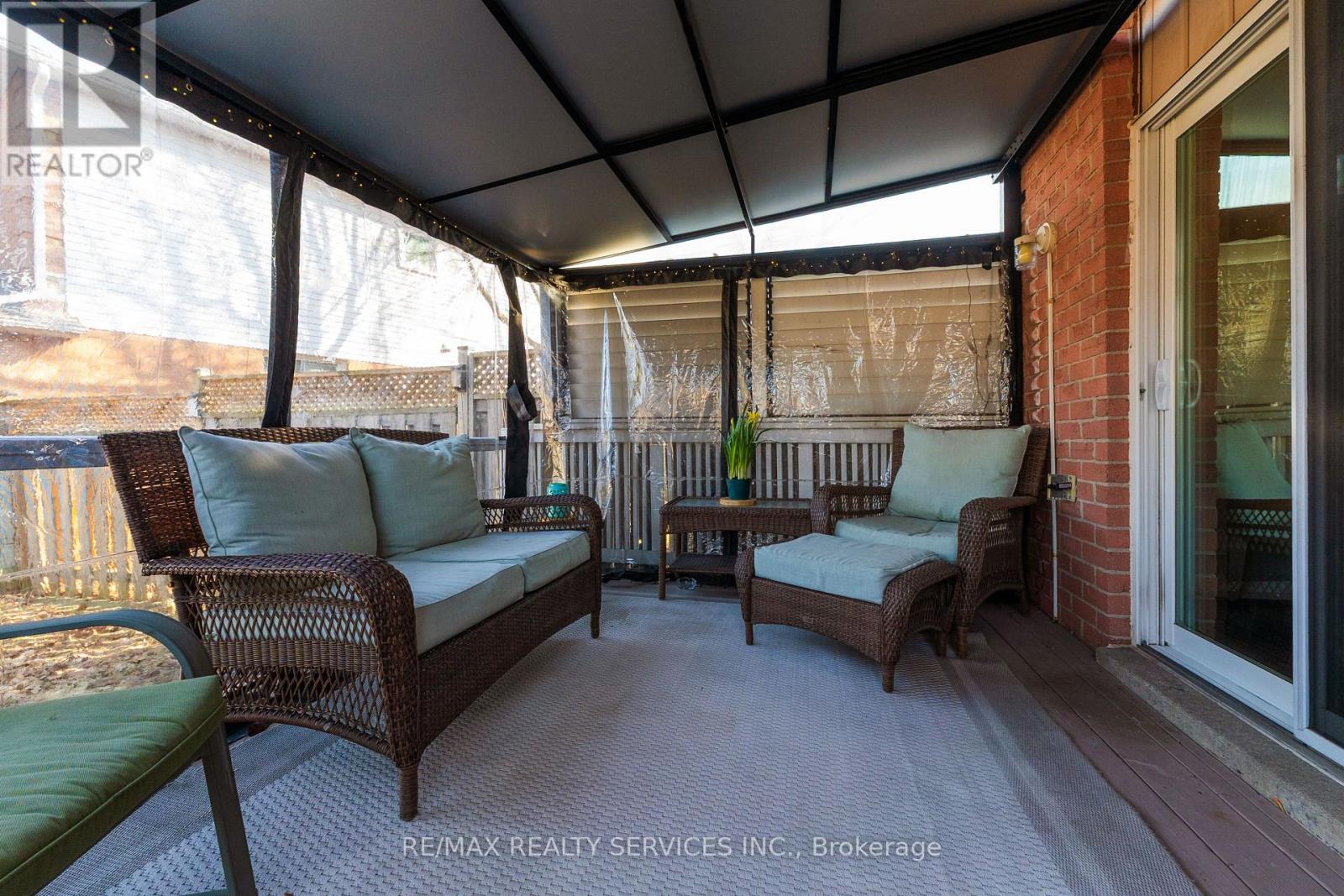 4 Scribner Court, Brampton, Ontario  L6Z 2N1 - Photo 41 - W12940156