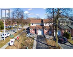 4 SCRIBNER COURT, Brampton, Ontario