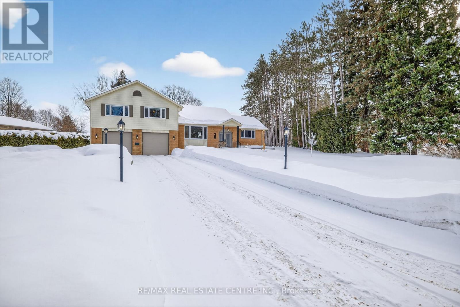 28 Starrview Crescent, Orangeville, Ontario  L9W 3B1 - Photo 4 - W12940182