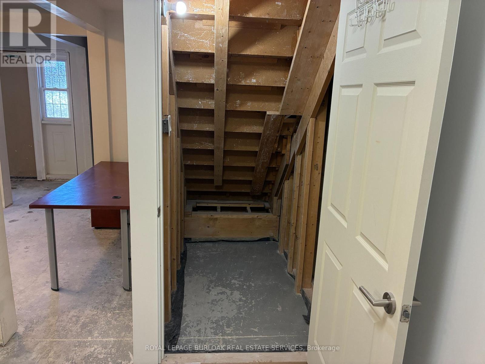 26 - 2861 Sherwood Heights Drive, Oakville, Ontario  L6J 7K1 - Photo 5 - W12940210