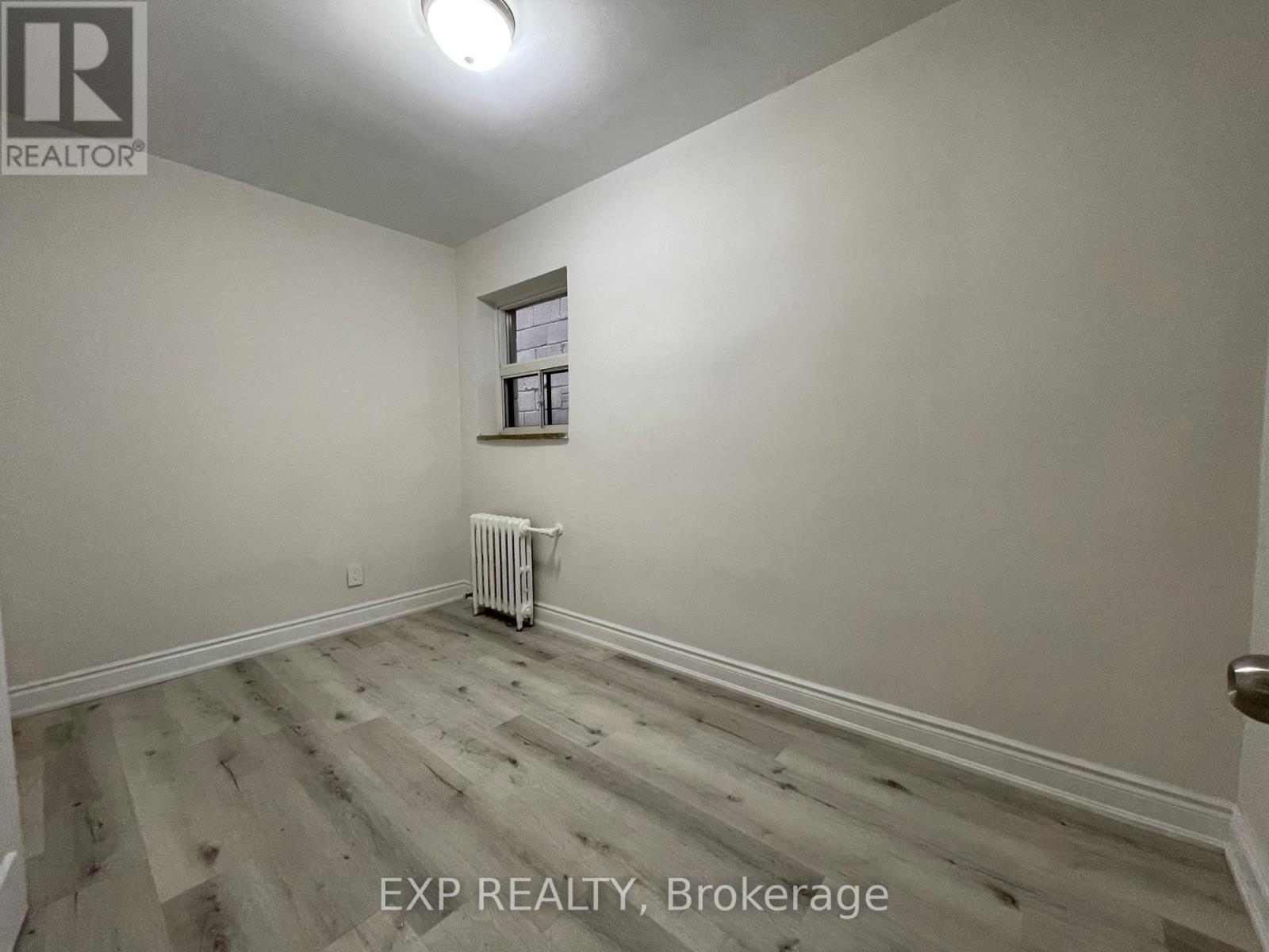 1 - 259 Lakeshore Road E, Mississauga, Ontario  L5G 1G8 - Photo 12 - W12940226