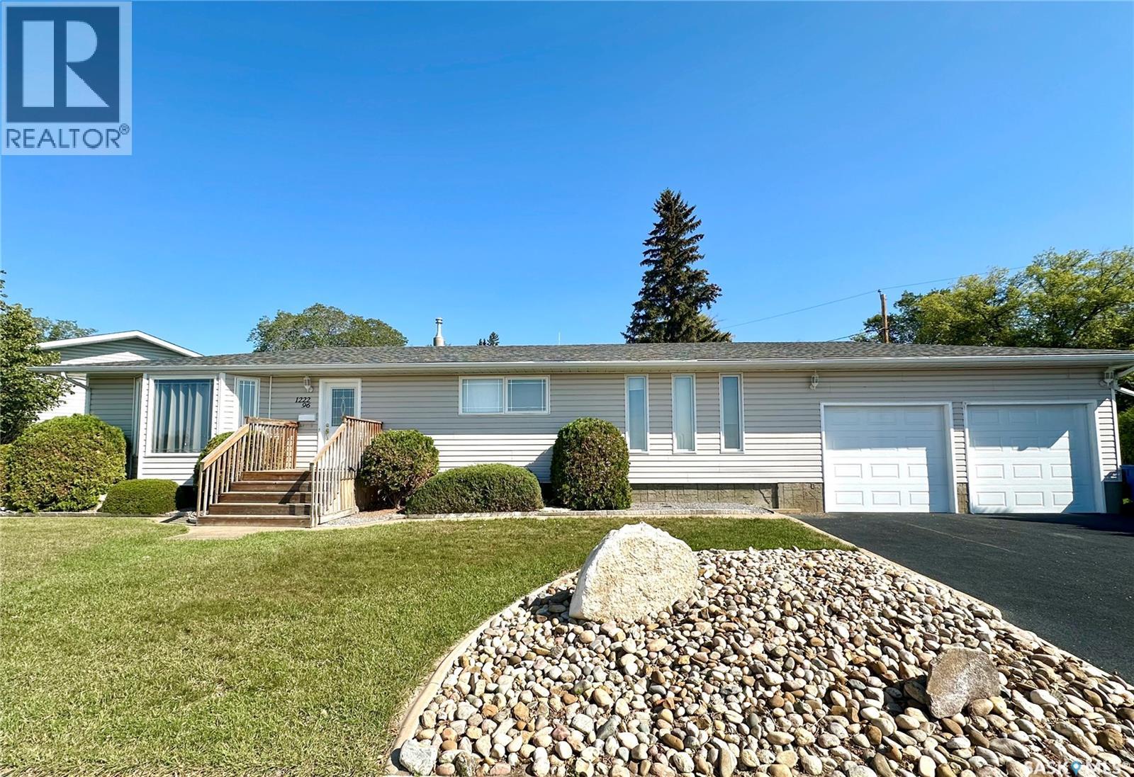 1222 96th STREET, north battleford, Saskatchewan