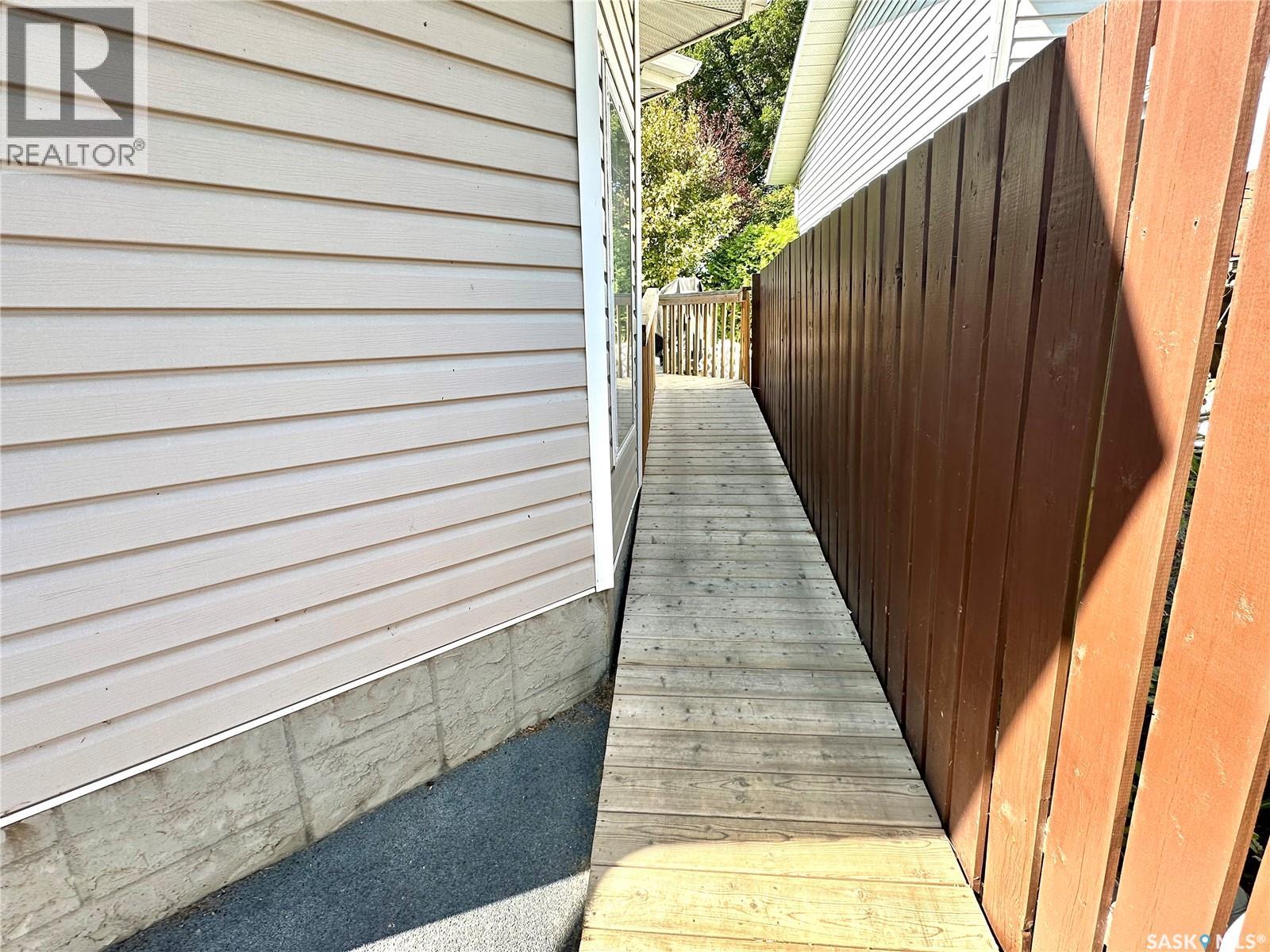 1222 96th Street, North Battleford, Saskatchewan  S9A 0H1 - Photo 21 - SK031727