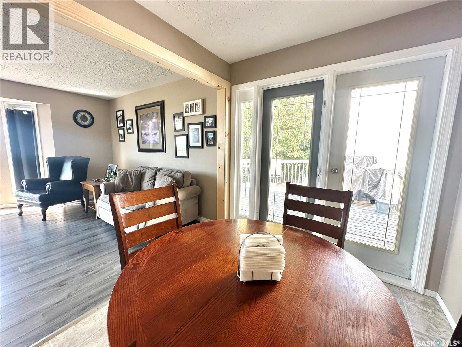 1222 96th Street, North Battleford, Saskatchewan  S9A 0H1 - Photo 7 - SK031727