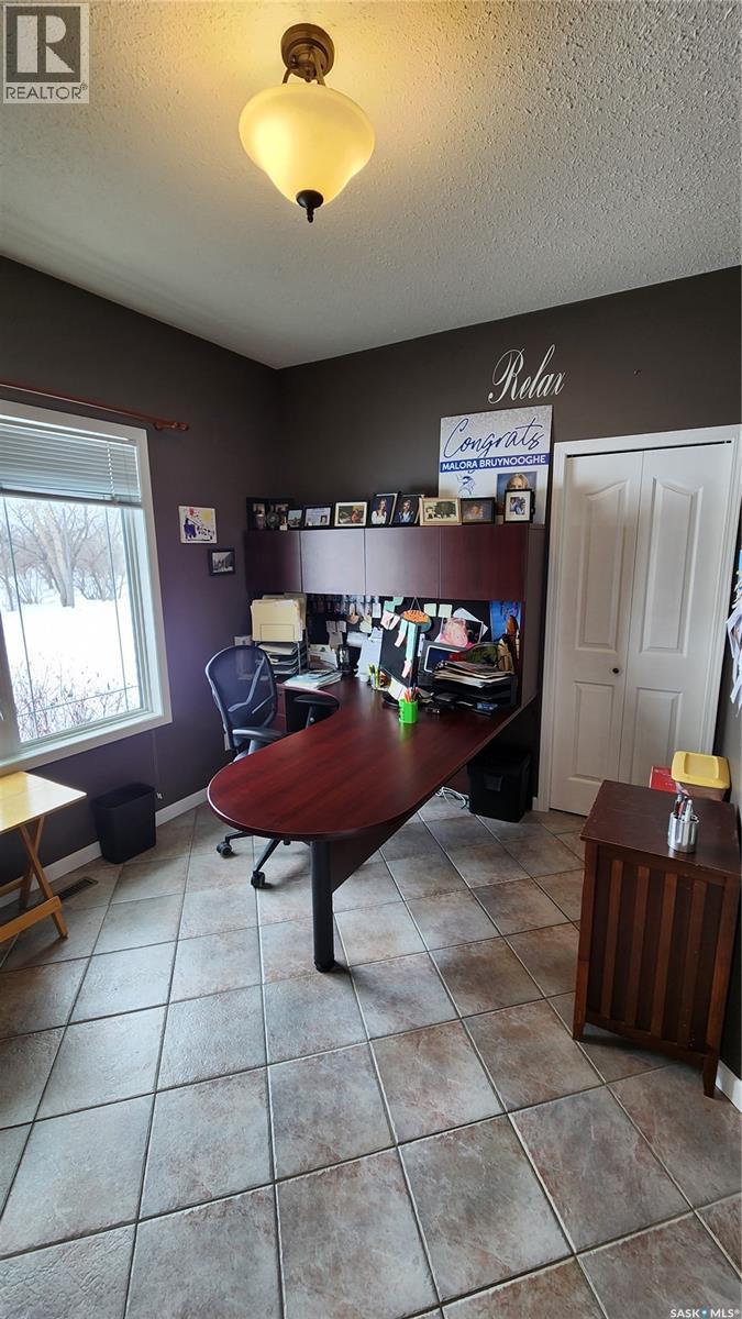 Bruynooghe Acres, North Battleford Rm No. 437, Saskatchewan  S9A 2X4 - Photo 6 - SK031723