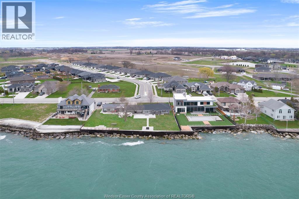 208 Robson Road, Leamington, Ontario  N8H 5R2 - Photo 40 - 26006646