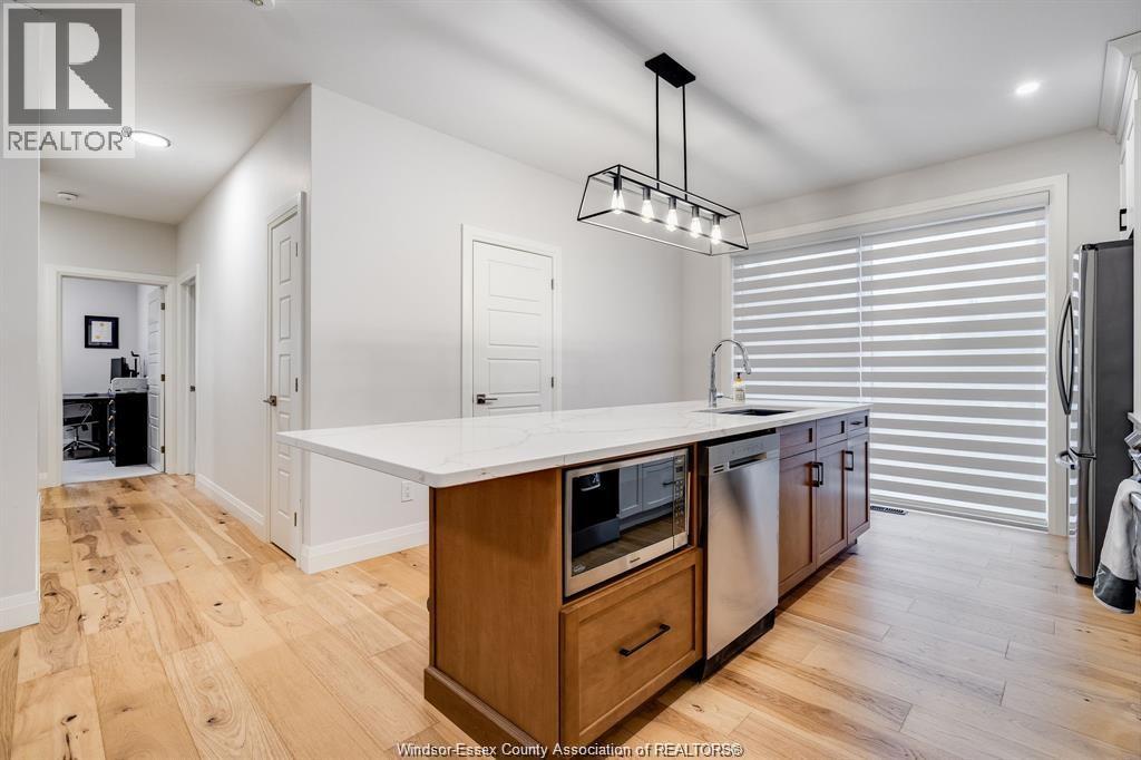 241 Robinson Avenue, Essex, Ontario  N8M 0A8 - Photo 10 - 26006643