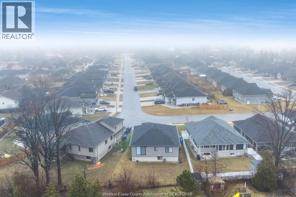 241 Robinson Avenue, Essex, Ontario  N8M 0A8 - Photo 48 - 26006643