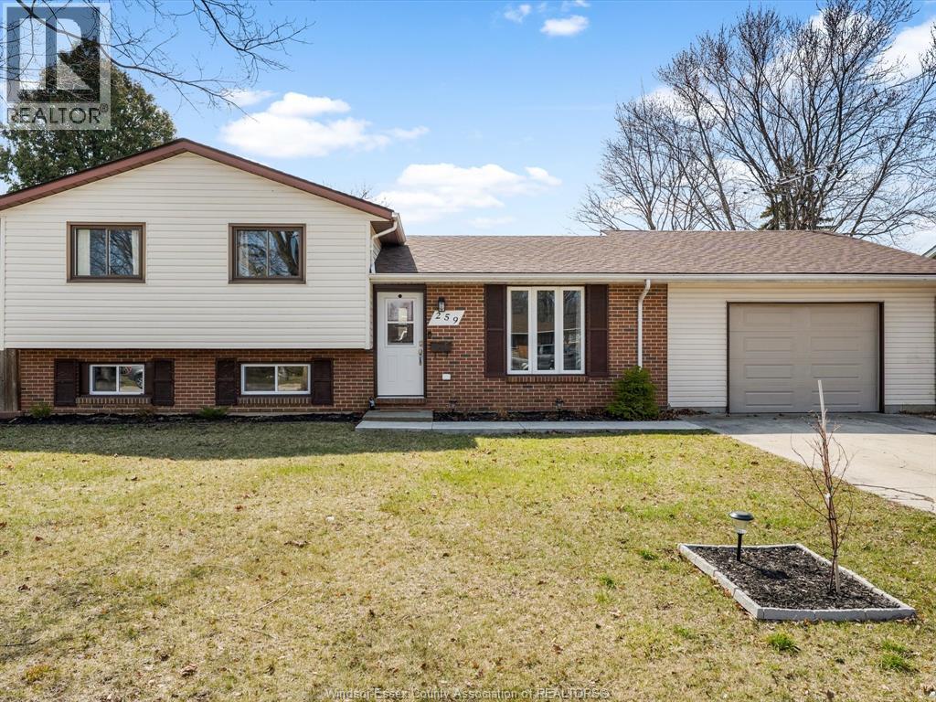 259 Mccurdy, Amherstburg, Ontario  N9V 3K5 - Photo 1 - 26006636