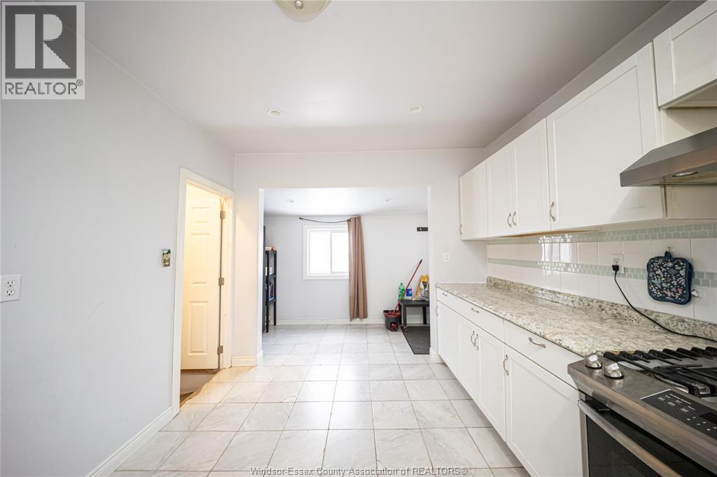 894 University Avenue, Windsor, Ontario N9A 2Z9 - Photo 20 - 26006629
