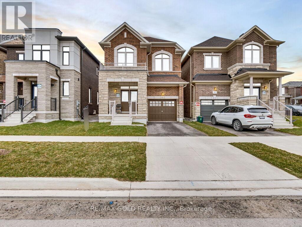 63 BLOOMFIELD CRESCENT, Cambridge, Ontario