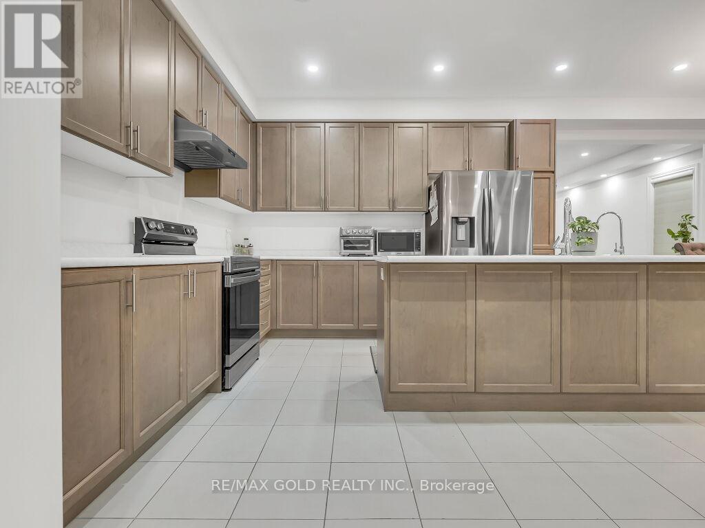 63 Bloomfield Crescent, Cambridge, Ontario  N1R 5S2 - Photo 13 - X12940206