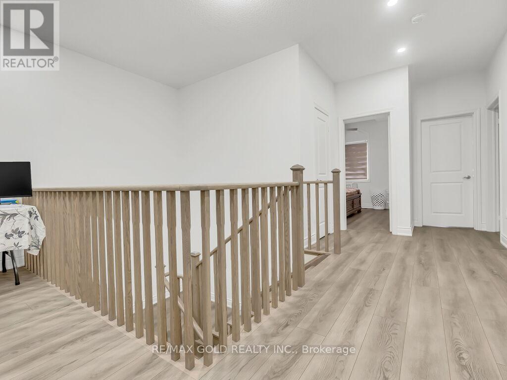 63 Bloomfield Crescent, Cambridge, Ontario  N1R 5S2 - Photo 18 - X12940206