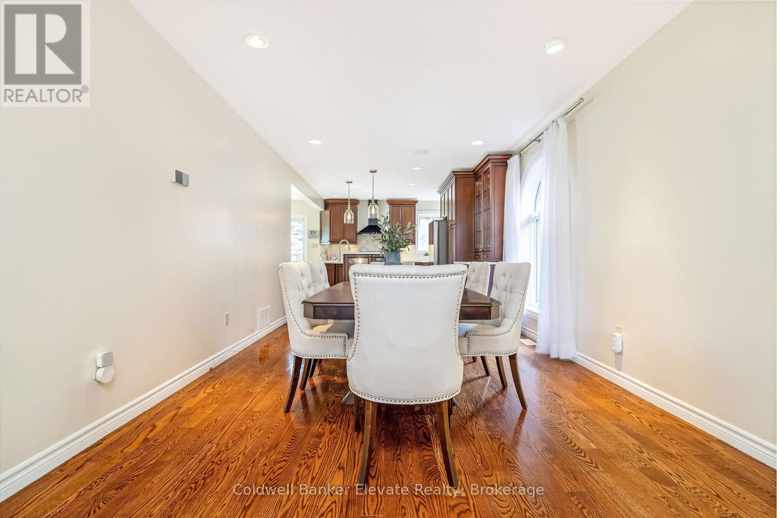 18 Handorf Drive, Cambridge, Ontario  N3C 3Y2 - Photo 11 - X12940212